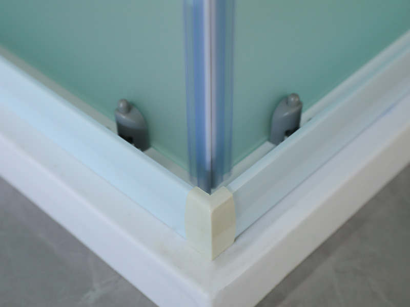 Mampara de Ducha Corredera SQ, Vidrio Templado Mate con Impresión, Perfil de Aluminio Blanco, Manija de Doble Orificio, Con Bandeja Mampara de Ducha Corredera SQ, Vidrio Templado Mate con Impresión, Perfil de Aluminio Blanco, Manija de Doble Orificio, Con Bandeja